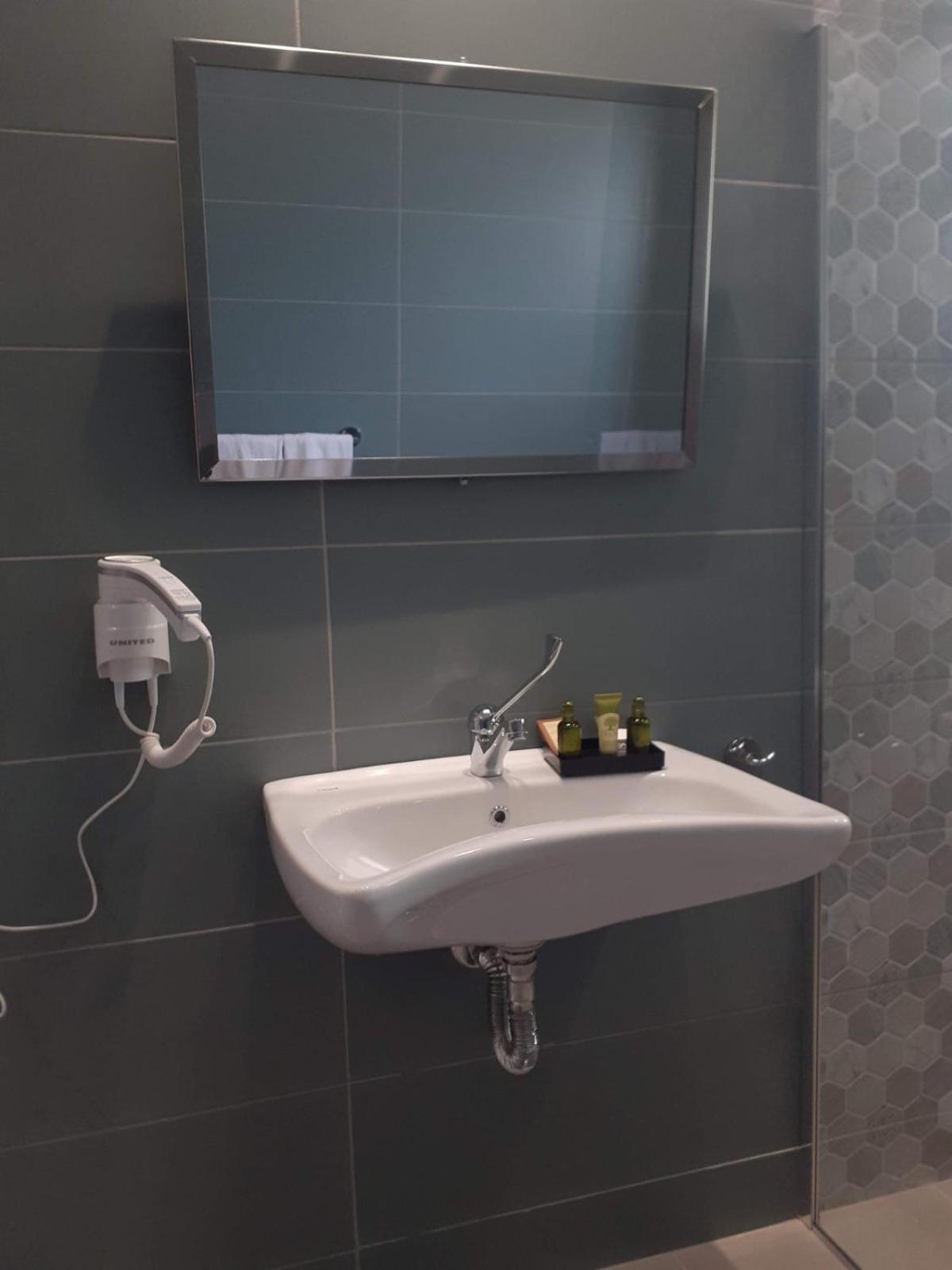 Acta Luxury Rooms نيكيتي المظهر الخارجي الصورة